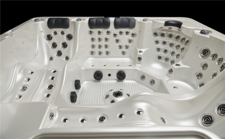 Гидромассажный спа-бассейн Joyee SPA Milan